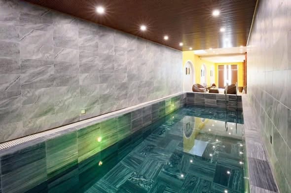 2br Apartment with Balcony - My An, Ngu Hanh Son — 2BR fully furnished (photo 1)