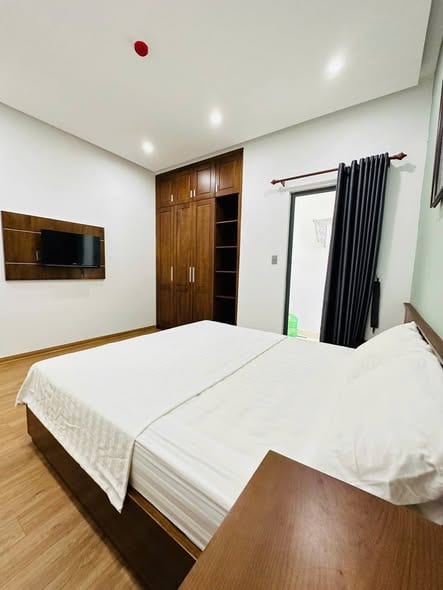 2br Apartment with Balcony - My An, Ngu Hanh Son — 2BR fully furnished (photo 5)