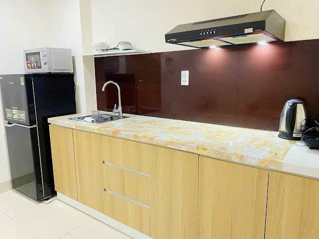 1br Apartment with Private Laundry - An Thuong, Ngu Hanh Son — 1BR fully furnished (photo 2)