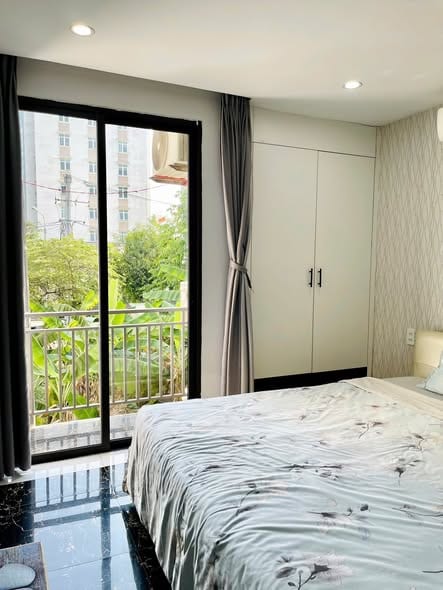 New 1br with Bathtub, Near Pham Van Dong Beach - Son Tra — 1BR fully furnished (photo 1)