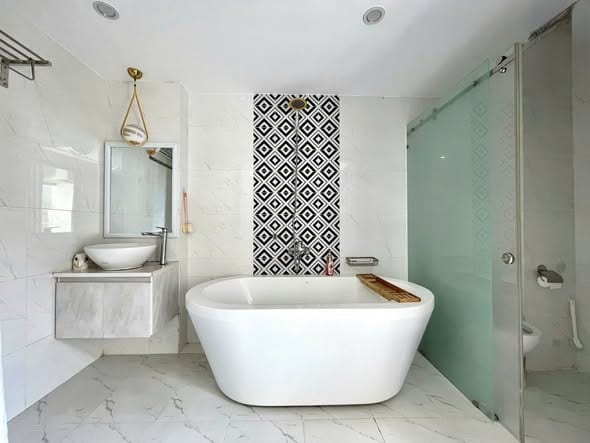 New 1br with Bathtub, Near Pham Van Dong Beach - Son Tra — 1BR fully furnished (photo 4)