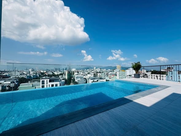 High-floor 1br with Private Balcony - Son Tra — 1BR fully furnished (photo 2)