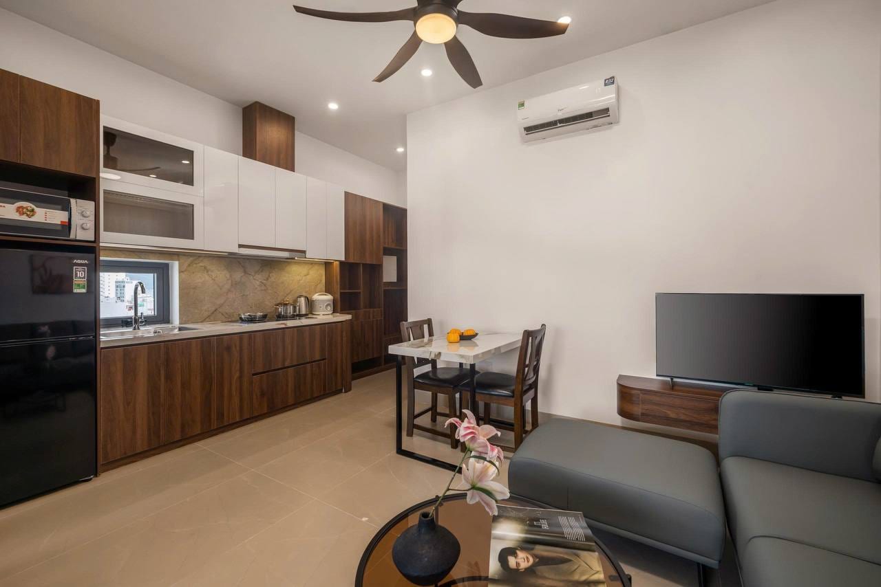 Spacious 1br Apartment with Rooftop Gym - Son Tra — 1BR fully furnished (photo 8)