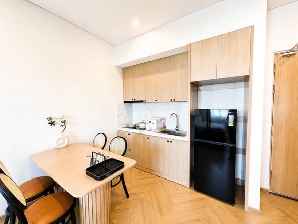 New 1br Apartment with Pool, Private Laundry - Le Huu Khanh — 1BR fully furnished (photo 5)