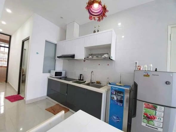 2br Apartment with Balcony, Near My Khe Beach - An Thuong — 1BR fully furnished (photo 5)