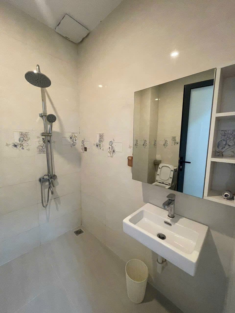 High Floor Studio Apartment with Balcony - My An — Studio fully furnished (photo 2)