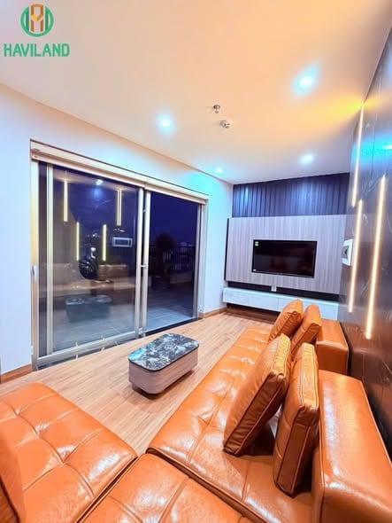 Luxury 2br Penthouse, Pool & Gym - Ngu Hanh Son — 2BR fully furnished (photo 2)