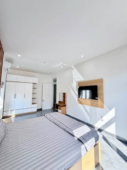 Brand-new 1br Apartment with Washer - Ngu Hanh Son — 1BR fully furnished (photo 2)