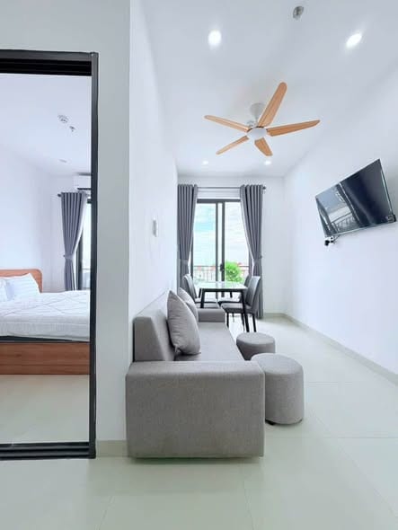 Brand New 1br Apartment with Modern Furniture - Nguyen Lu — 1BR fully furnished (photo 1)