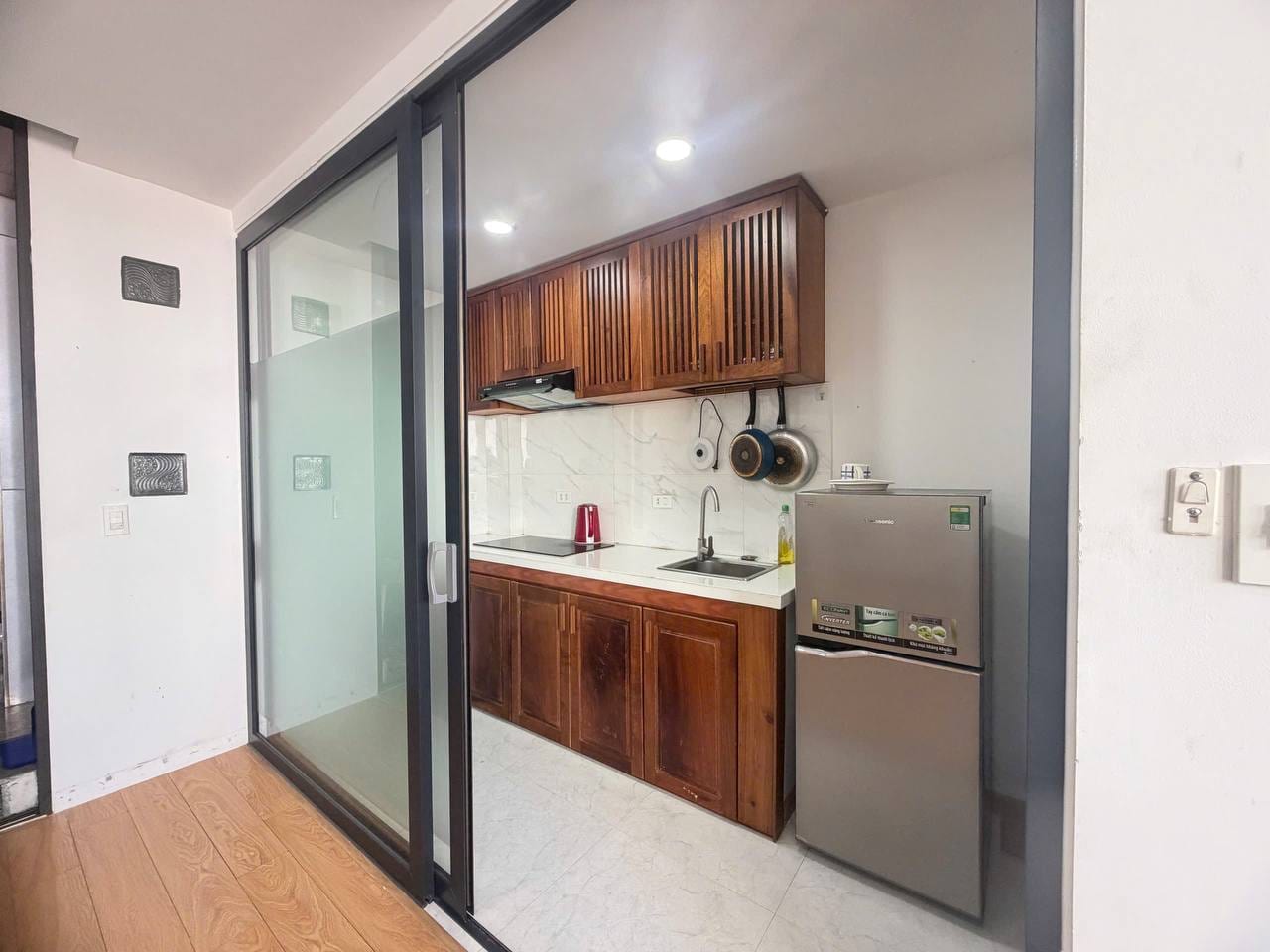 1br Apartment with Balcony - Thach Lam — 1BR fully furnished (photo 3)