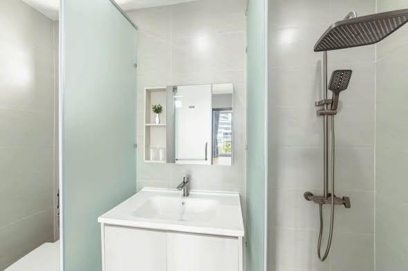 1br Apartment with Balcony - My Khe, Son Tra — 1BR fully furnished (photo 3)