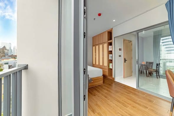 1br Apartment with Balcony - My Khe, Son Tra — 1BR fully furnished (photo 5)