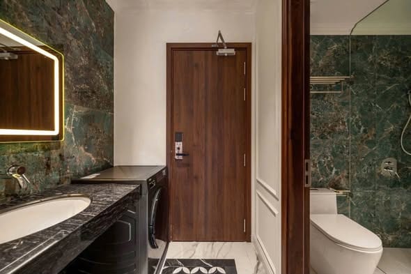 Cozy 1br Apartment, 3rd Floor - Tong Phuoc Pho — 1BR fully furnished (photo 2)