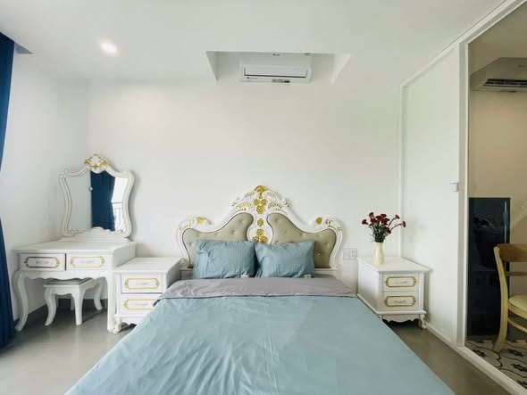1br Apartment with Private Balcony - My An — 1BR fully furnished (photo 5)