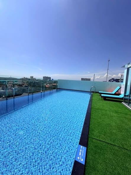 Brand New 2br Apartment with Balcony - Ngu Hanh Son — 2BR fully furnished (photo 1)