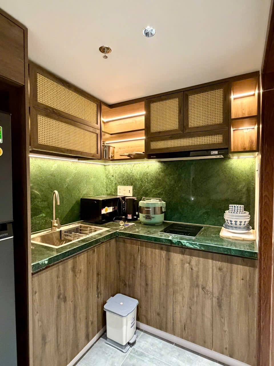 Cozy 1br Apartment with Parking - Hoa Hai — 1BR fully furnished (photo 6)