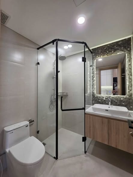 Modern Studio with Pool & River View - Central Da Nang — Studio fully furnished (photo 3)