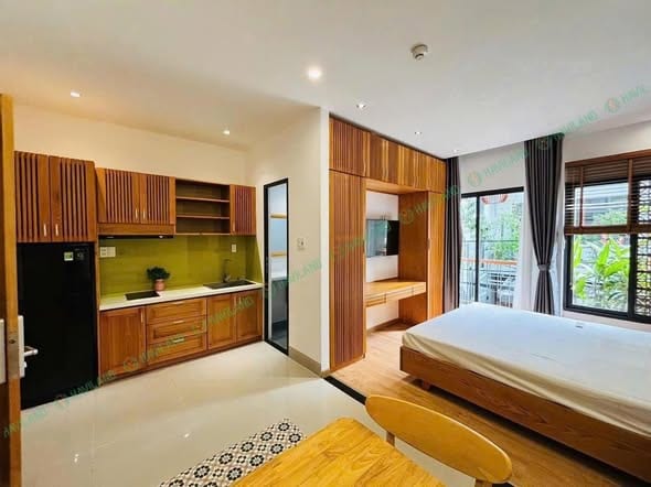 Fully Furnished Apartment Near My Khe Beach - Nguyen Van Thoai — Studio fully furnished (photo 1)