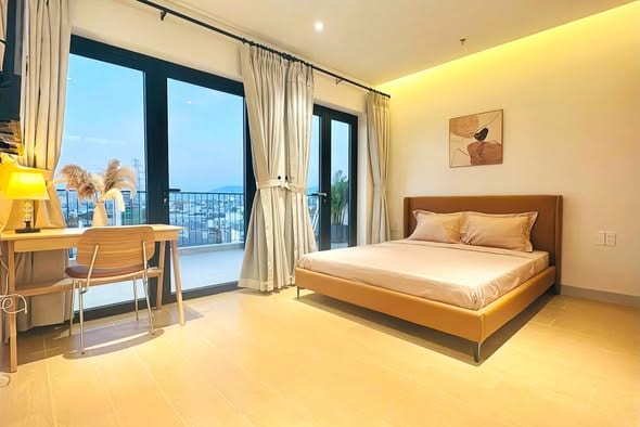 New 1br Penthouse with Infinity Pool - Khue My — 1BR fully furnished (photo 1)