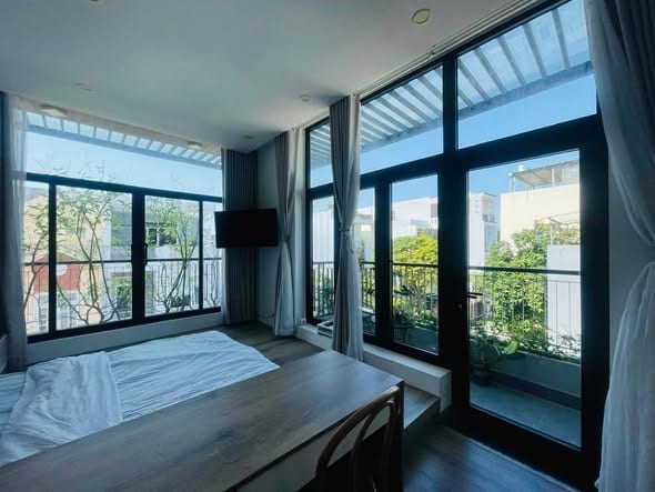 Spacious Studio 35m2 with Balcony - An Hai Dong — Studio fully furnished (photo 5)
