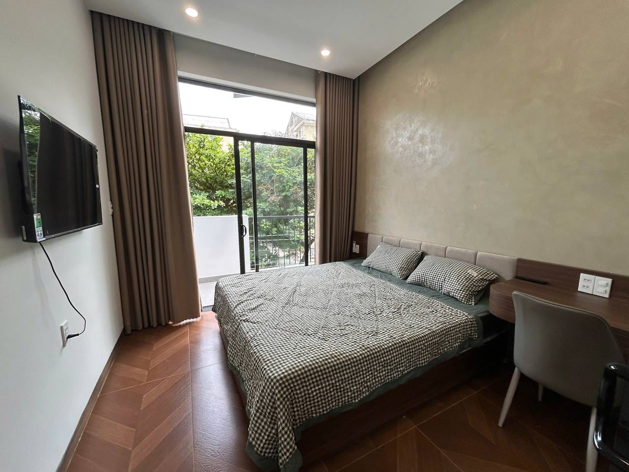 Brand-new 1br Apartment Near River - Khue My — 1BR fully furnished (photo 3)