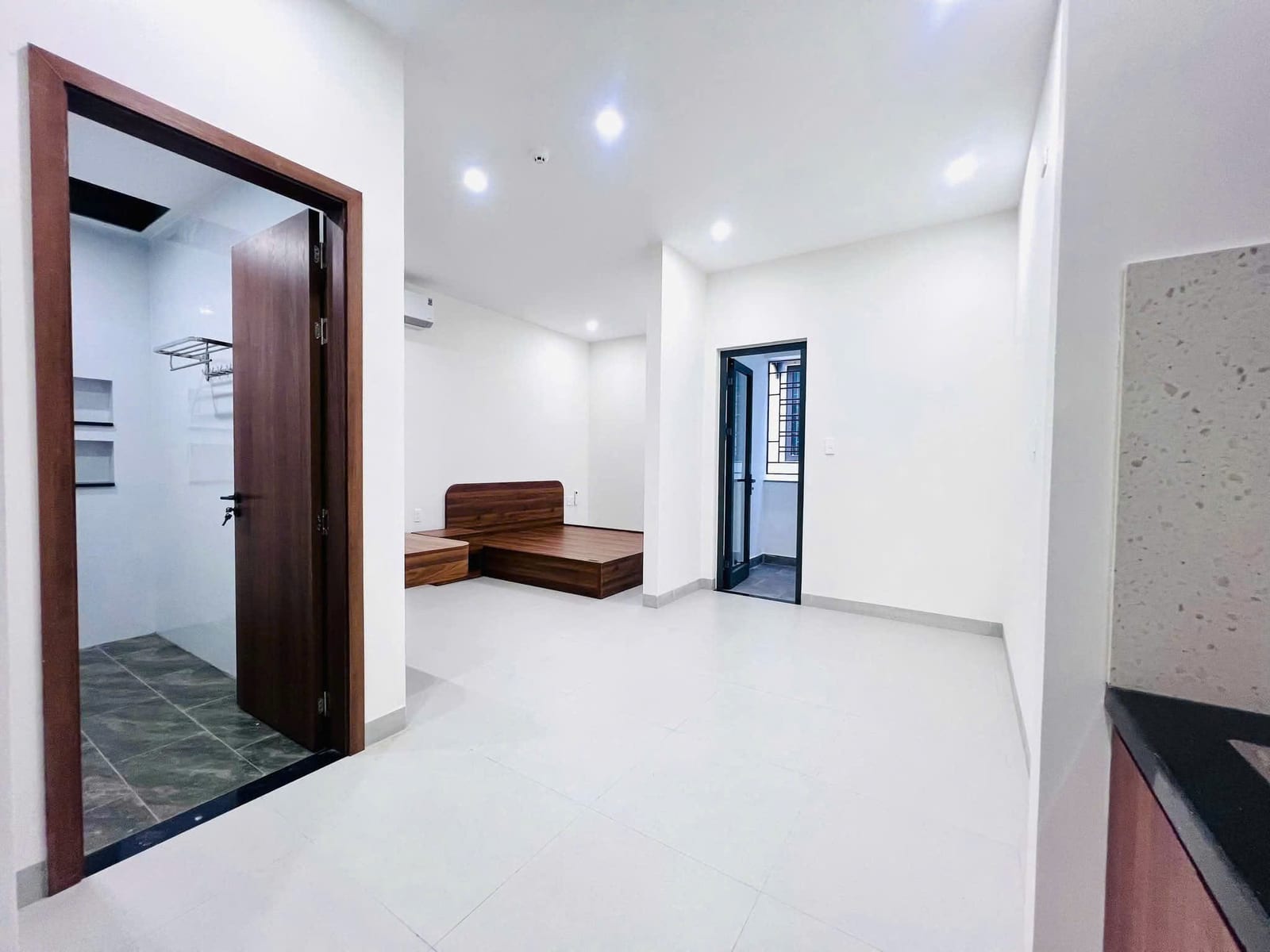 Studio Fully Furnished - Hoa Xuan — Studio fully furnished (photo 3)