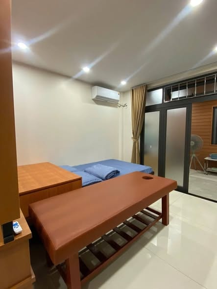Modern Serviced Apartment, 4th Floor - Ngu Hanh Son — 1BR fully furnished (photo 4)