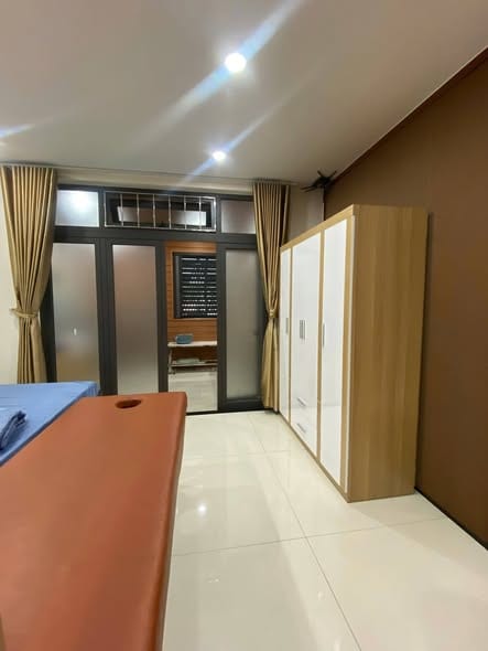 Modern Serviced Apartment, 4th Floor - Ngu Hanh Son — 1BR fully furnished (photo 5)