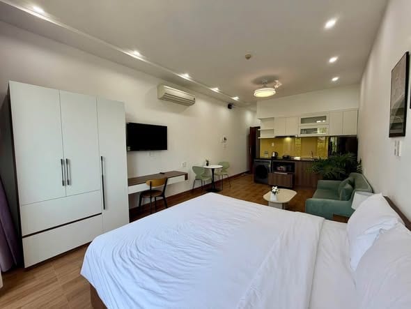 Fully Furnished Apartment Near Beach - Ngu Hanh Son — 1BR fully furnished (photo 2)