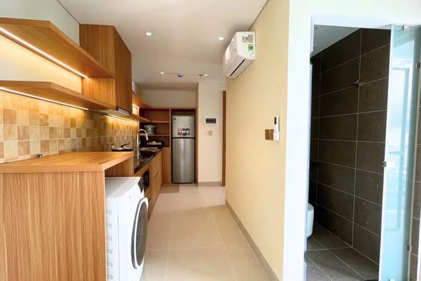 Brand-new 1br Apartment with Balcony - Khue My — 1BR fully furnished (photo 6)