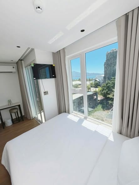 Studio with City/sea Views - My Khe — Studio fully furnished (photo 3)