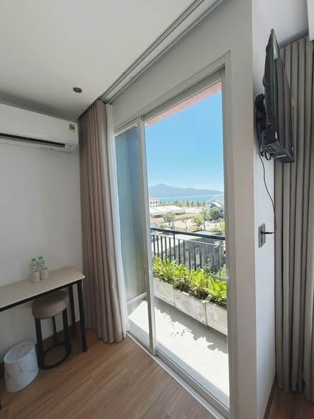 Studio with City/sea Views - My Khe — Studio fully furnished (photo 5)