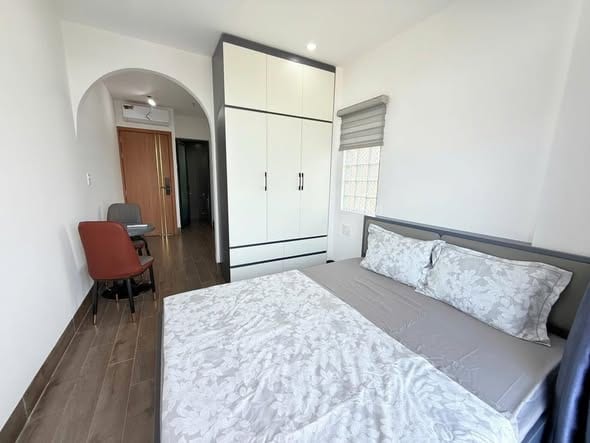 Newly Built 1br Apartment with Balcony - Ngu Hanh Son — 1BR fully furnished (photo 2)
