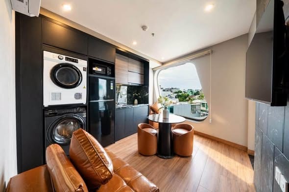 Brand-new 1br Apartment with Pool & Gym - Ngu Hanh Son — 1BR fully furnished (photo 5)