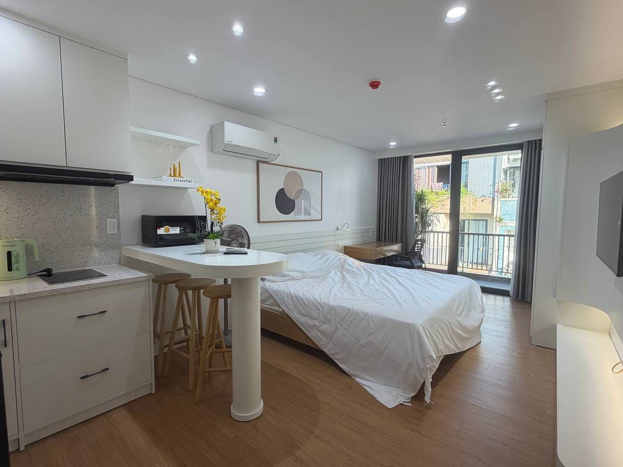 Studio Apartment with Pool Near Beach - Son Tra — Studio fully furnished (photo 1)