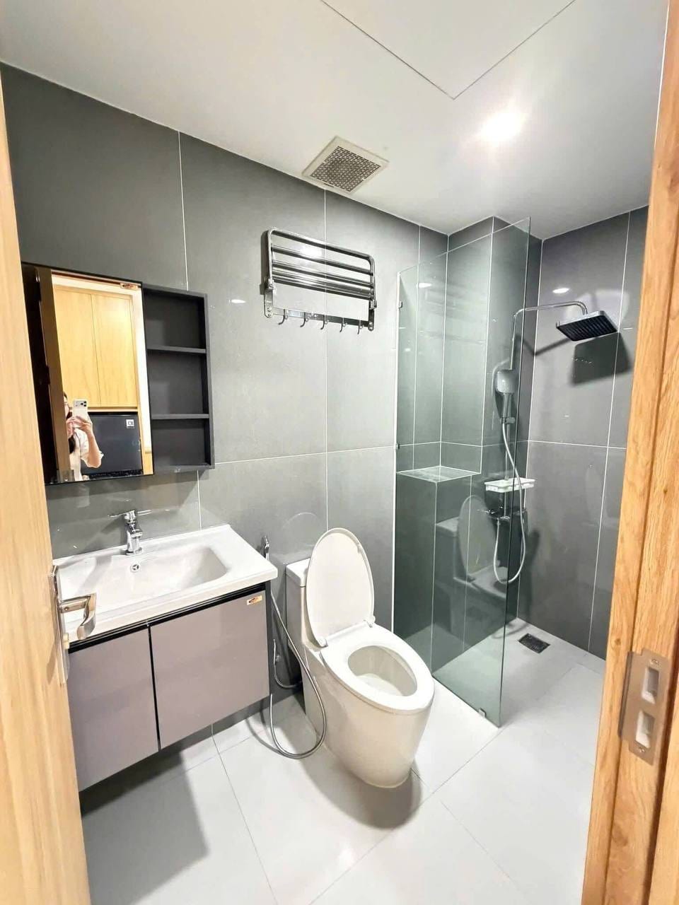 1br Fully Furnished Apartment - My An — 1BR fully furnished (photo 3)
