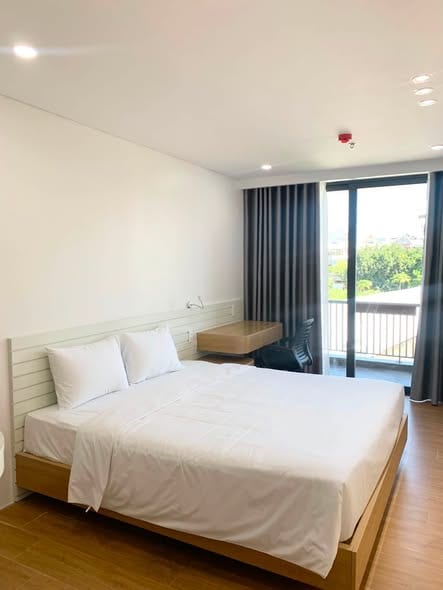 Spacious Studio with Balcony - My An — Studio fully furnished (photo 1)