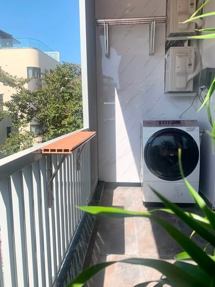 Spacious Studio with Balcony - My An — Studio fully furnished (photo 4)
