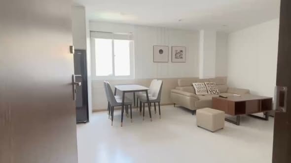 Spacious 2br Apartment, Beachside - My An — 2BR fully furnished (photo 2)