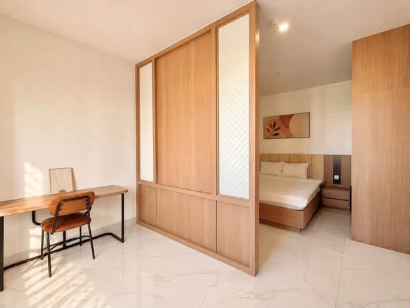 Pet-friendly Penthouse with Office - Ngu Hanh Son — 1BR fully furnished (photo 3)