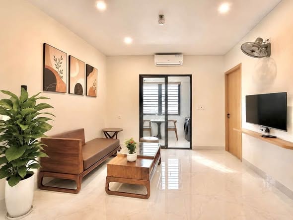 Pet-friendly Penthouse with Office - Ngu Hanh Son — 1BR fully furnished (photo 1)