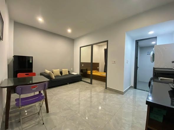 1br Apartment with Private Laundry - Ngo Quyen — 1BR fully furnished (photo 1)
