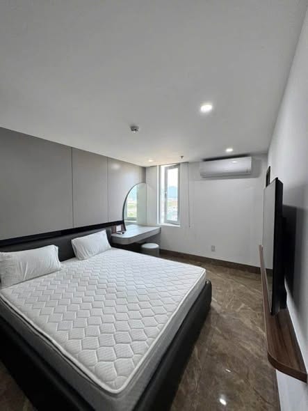 2br Ocean-view Penthouse with Rooftop Pool - Son Tra — 2BR fully furnished (photo 7)