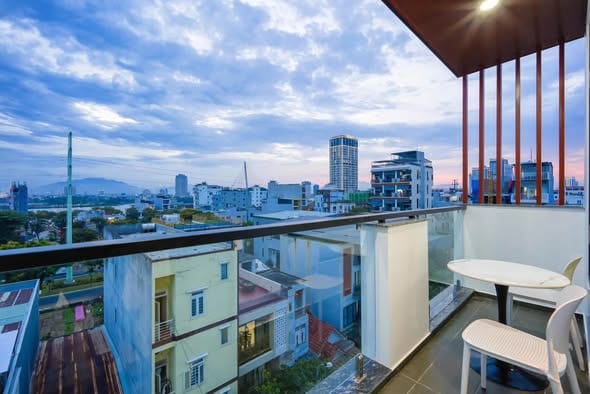 Spacious 1br with Chill Balcony - My An — 1BR fully furnished (photo 1)