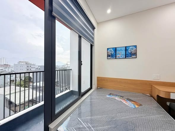 1br Apartment with Balcony, Near Beach - Da Nang — 1BR fully furnished (photo 1)