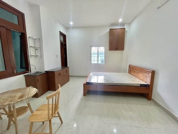 Spacious Studio Near Dong a University - Hai Chau — Studio fully furnished (photo 1)