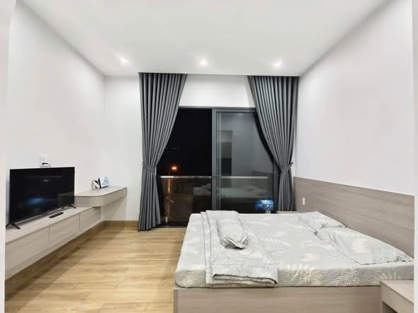 Brand-new Apartment Near Dragon Bridge - Son Tra — 1BR fully furnished (photo 1)