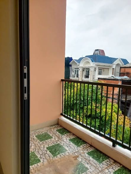 1br Apartment with Large Balcony - Ngu Hanh Son — 1BR fully furnished (photo 3)