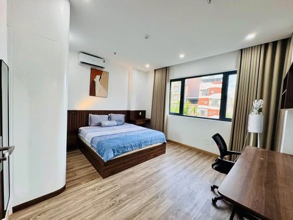 Spacious 1br Apartment with Balcony - Ho Xuan Huong — 1BR fully furnished (photo 1)