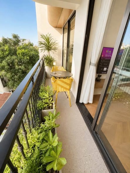 New 2br Apartment with Balcony, Near My Khe Beach — 2BR fully furnished (photo 4)